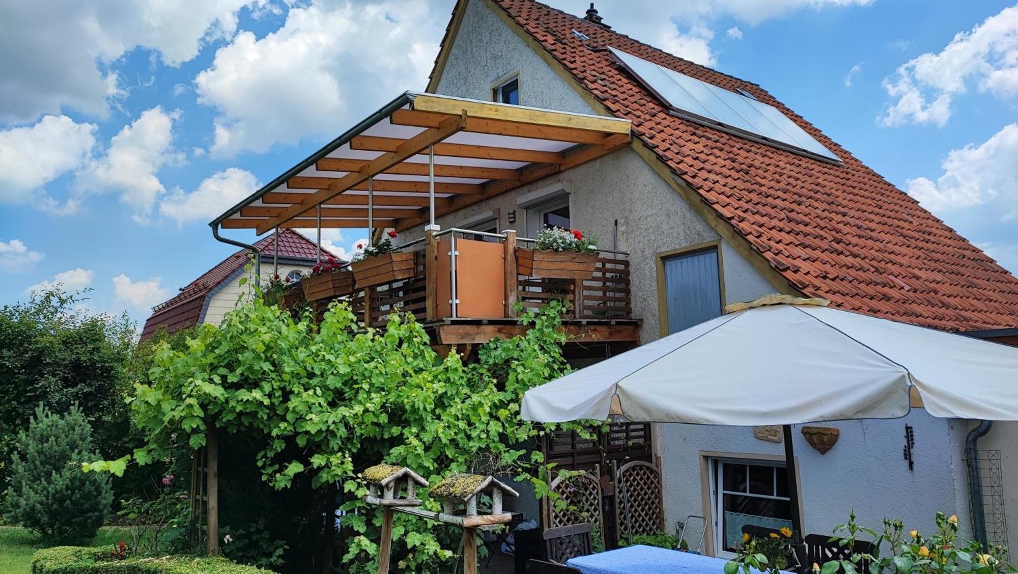 Farbenfrohe Ferienwohnung Детмолд Екстериор снимка